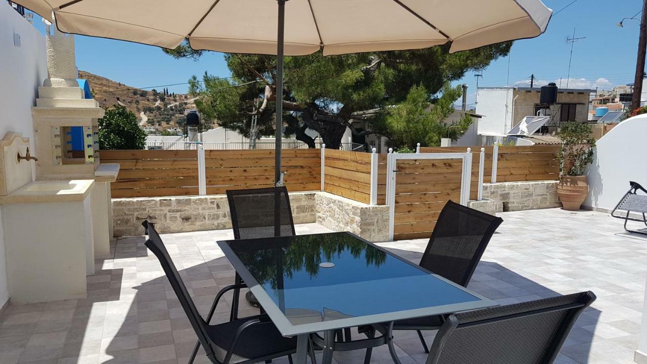 Tanyas Cozy House Villa Kamilari Exterior photo